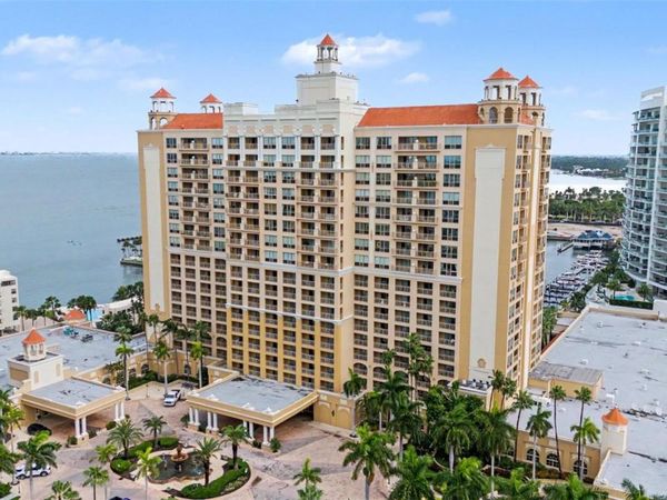 1111 RITZ CARLTON DRIVE, Unit 1004, SARASOTA, FL 34236