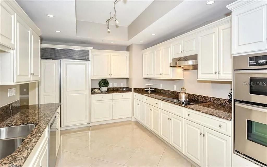 1111 Ritz Carlton Drive, Unit 1004, Sarasota, FL 34236 Photo