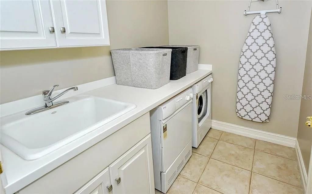 1111 Ritz Carlton Drive, Unit 1004, Sarasota, FL 34236 Photo