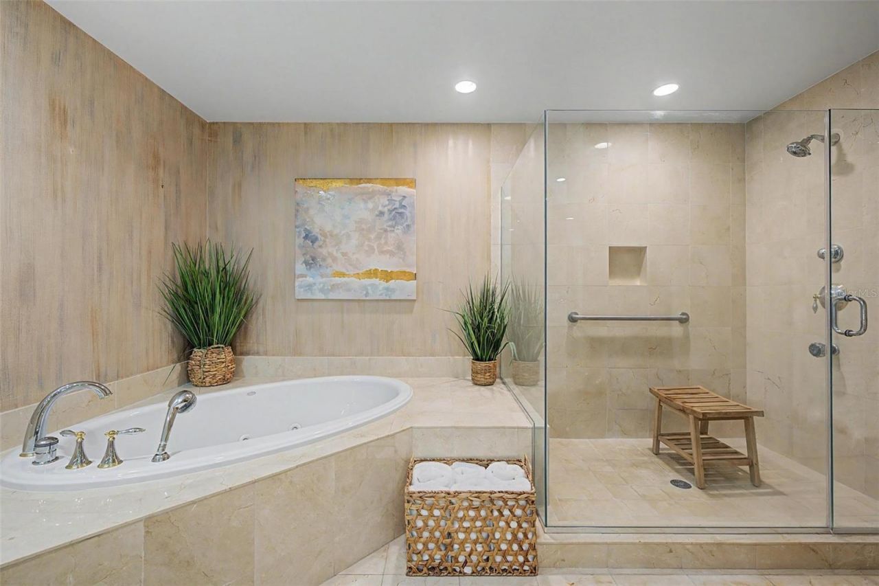 1111 Ritz Carlton Drive, Unit 1004, Sarasota, FL 34236 Photo