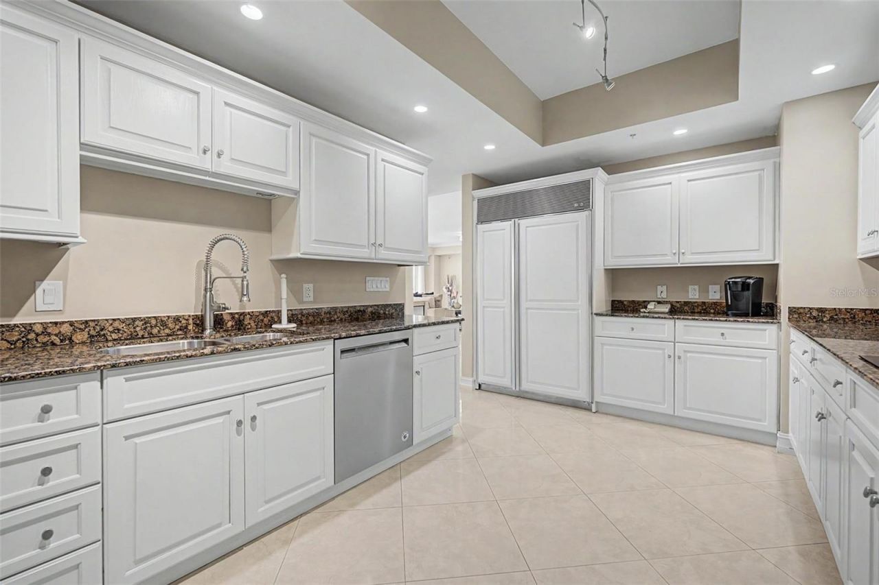1111 Ritz Carlton Drive, Unit 1004, Sarasota, FL 34236 Photo