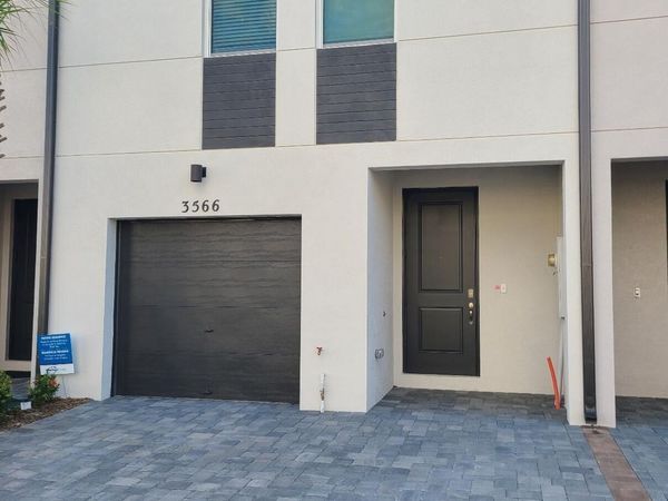 3566 San Bernardino Way, Palm Springs, FL 33461