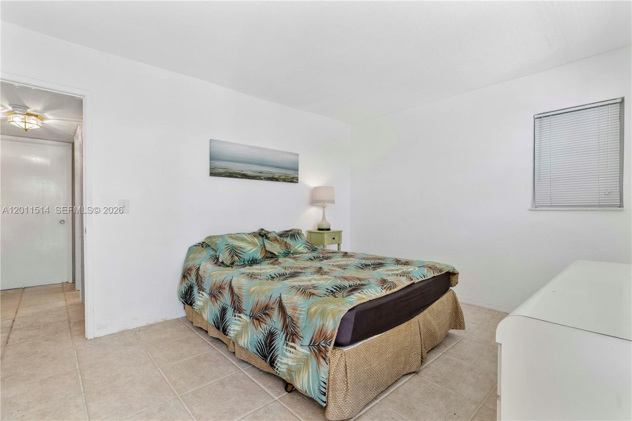 2600 Diana Dr, Unit 311, Hallandale Beach, FL 33009 Photo