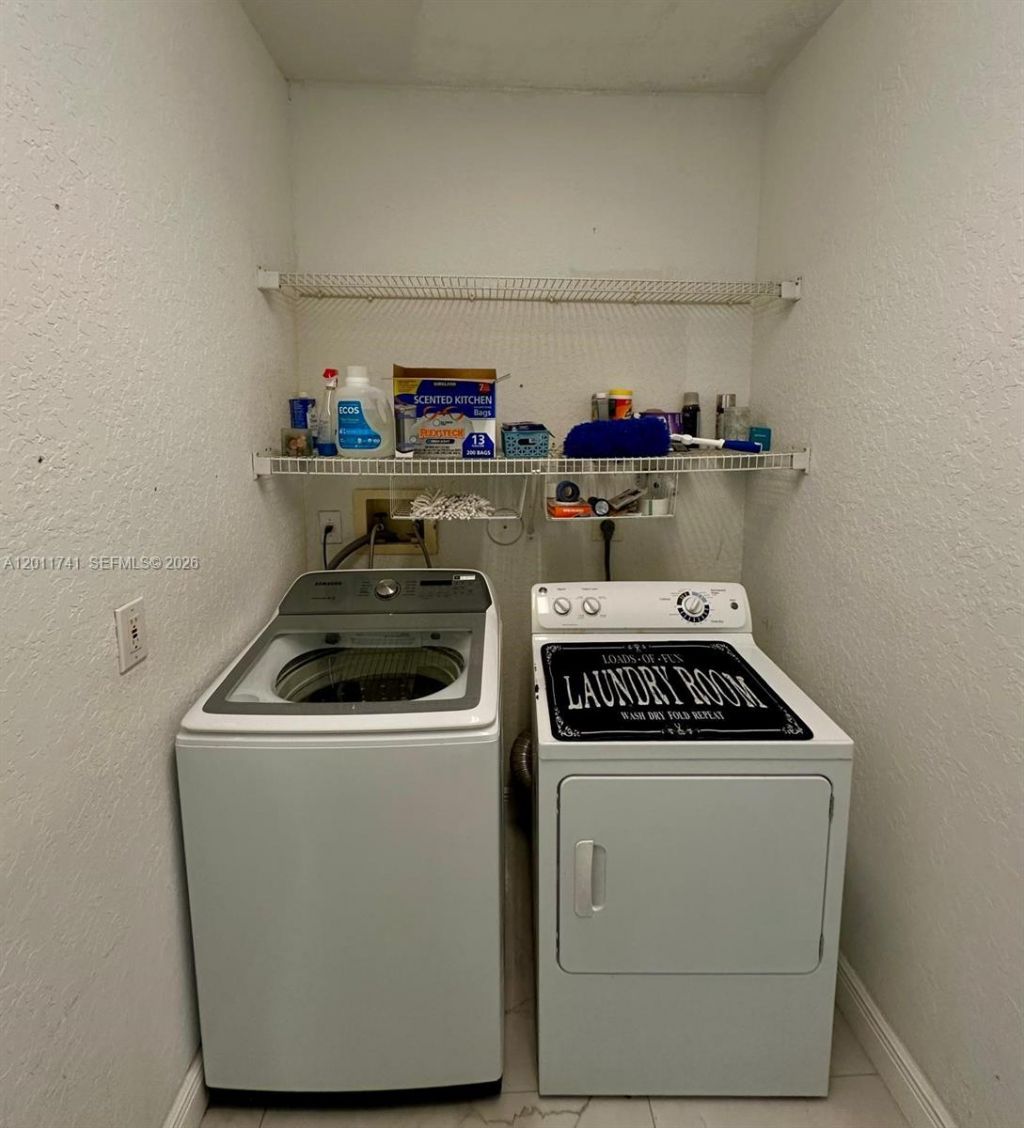 1113 NW 97th Dr, Coral Springs, FL 33071 Photo