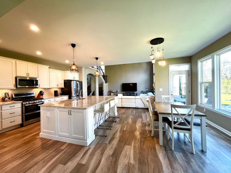 5724 Victoria Road, Deerfield Twp., OH 45040 Photo 12
