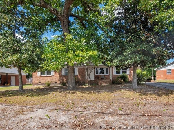 994 Wayside Road, Fayetteville, NC 28314