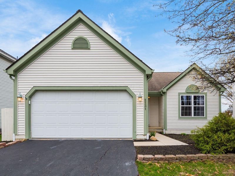 2131 Farmland Drive , Delaware, OH 43015 Photo 2