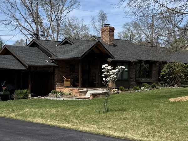 3524 Pinewood Place, Kingsport, TN 37664