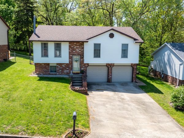 5517 SCHERR DRIVE, Jefferson City, MO 65109