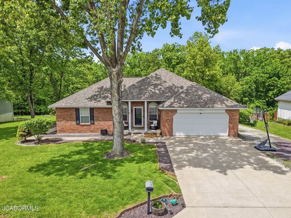 1146 CHOCTAW RIDGE DRIVE, Holts Summit, MO 65043