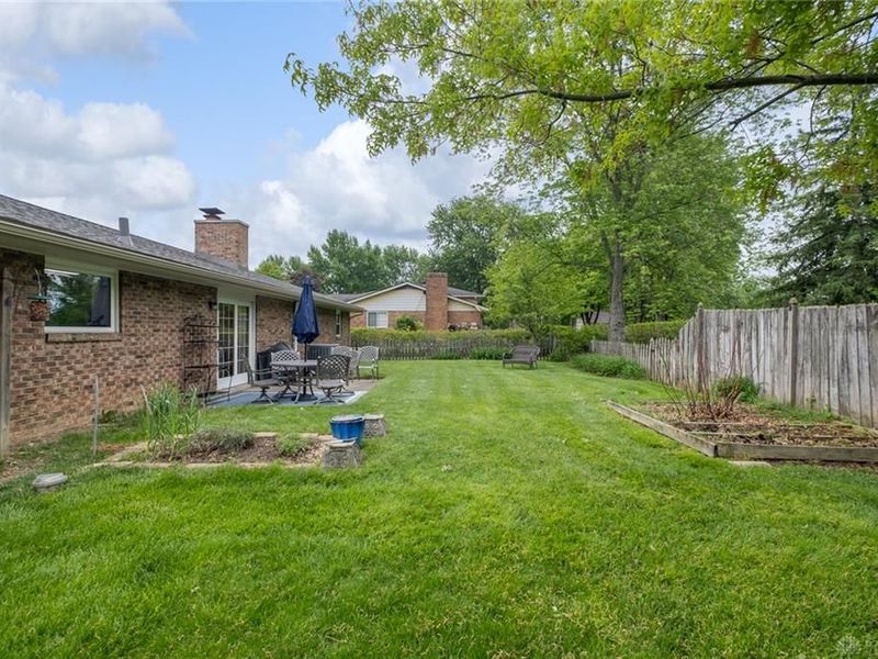 2100 Crab Tree Drive, Beavercreek, OH 45431 Photo 33