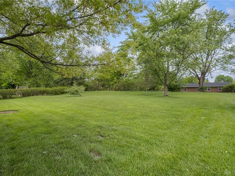 2100 Crab Tree Drive, Beavercreek, OH 45431 Photo 34