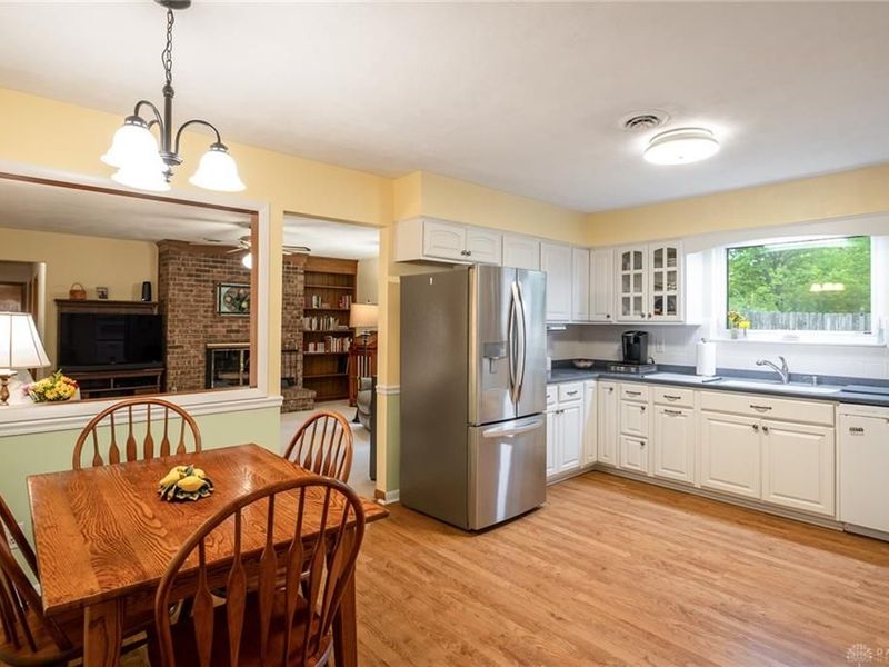 2100 Crab Tree Drive, Beavercreek, OH 45431 Photo 9