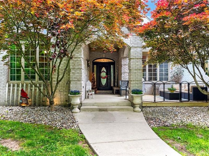 7470 Deep Woods Court, Springboro, OH 45066 Photo 2