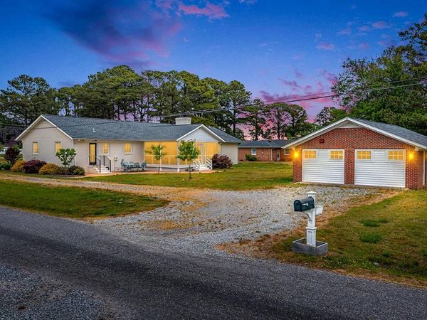 1028 Timberneck Rd, DELTAVILLE, VA 23043