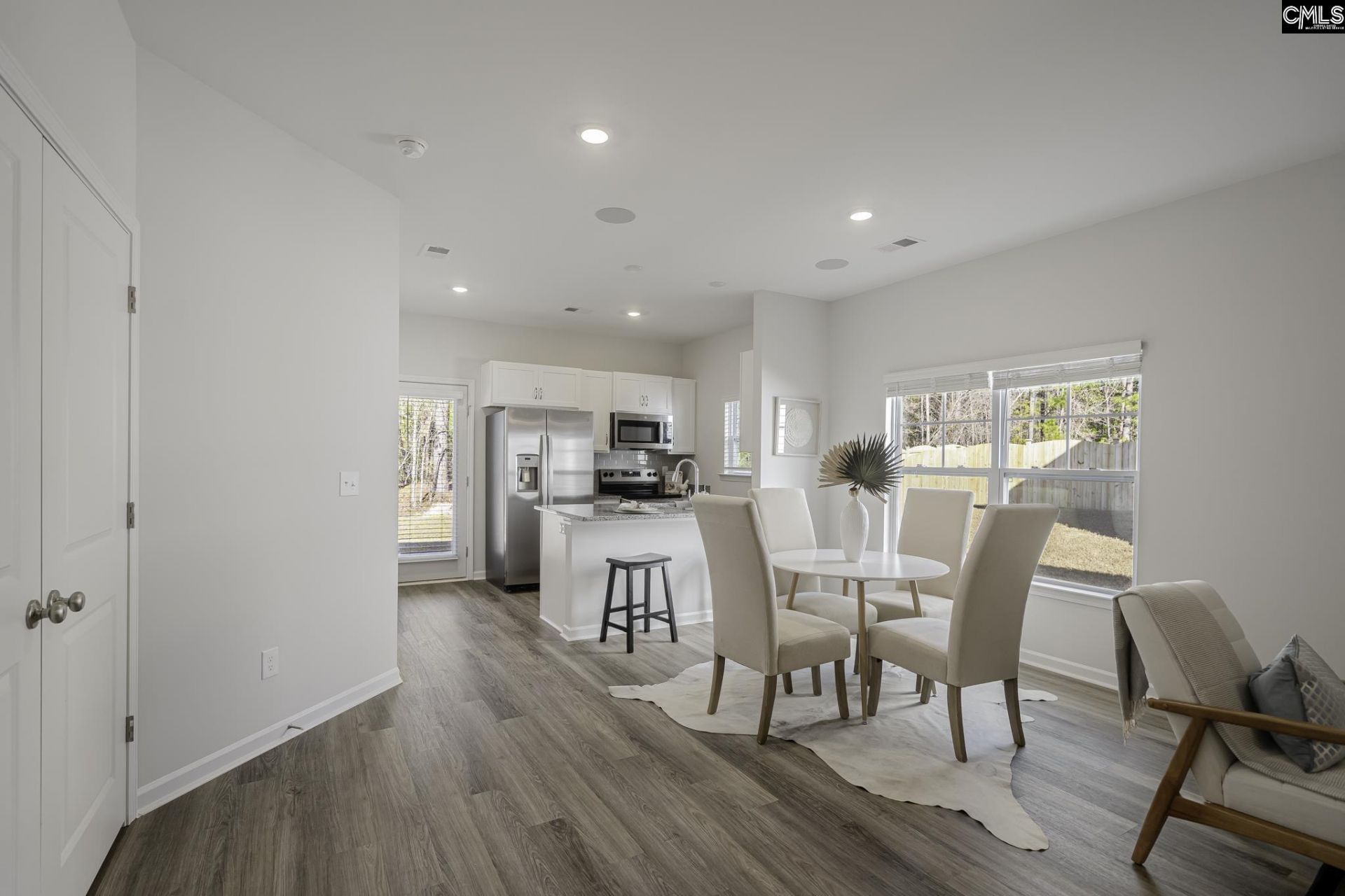 503 Bogarde Terrace  Photo 16