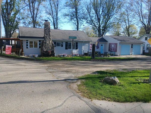 2100 Strait Tow Boulevard, Crystal, MI 48818