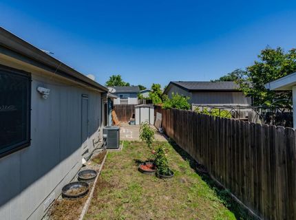 5878 W Park Dr, Ione, CA 95640 Photo