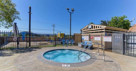 5878 W Park Dr, Ione, CA 95640 Photo