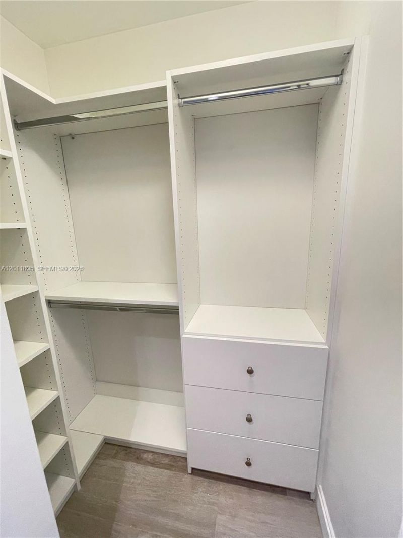 55 SW 9th St , Unit 3404, Miami, FL 33130 Photo