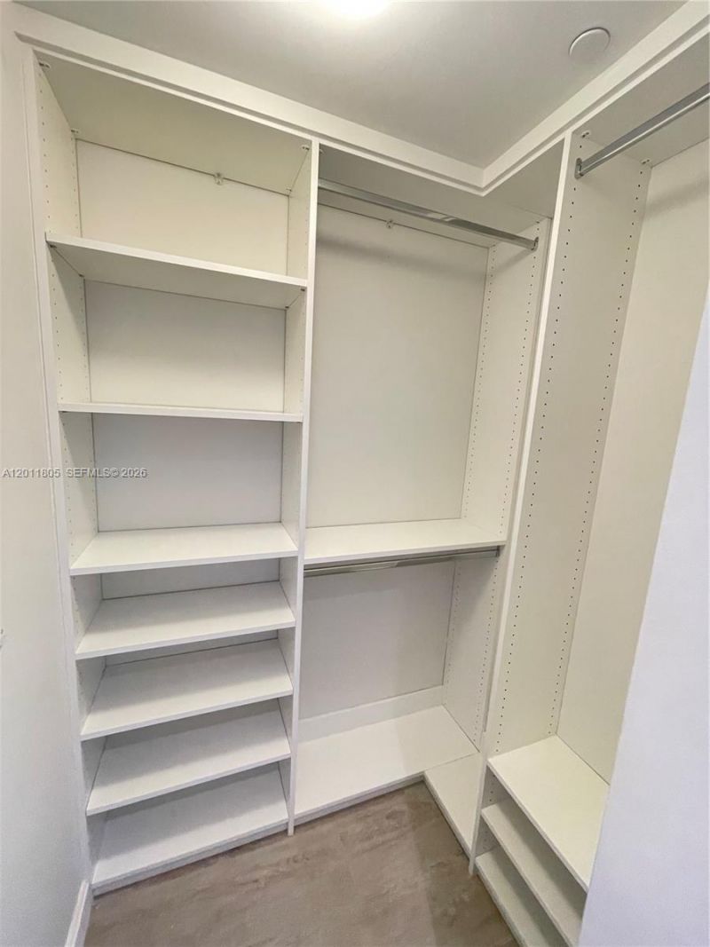 55 SW 9th St , Unit 3404, Miami, FL 33130 Photo