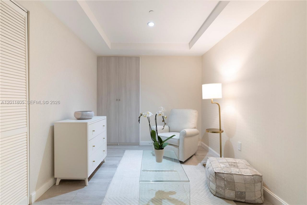 55 SW 9th St , Unit 3404, Miami, FL 33130 Photo