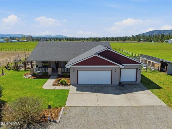 222 E Remington RD , Athol, ID 83801