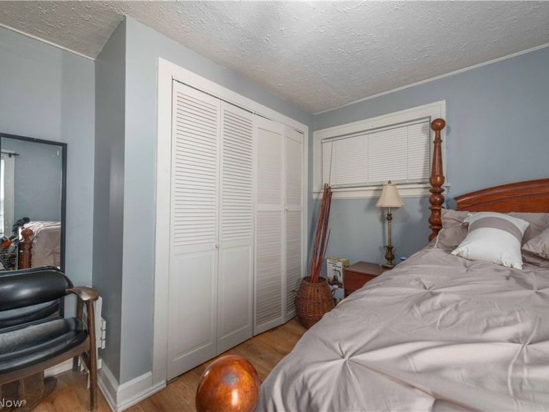 10801 Parkhurst Drive, Cleveland, OH 44111 Photo 21