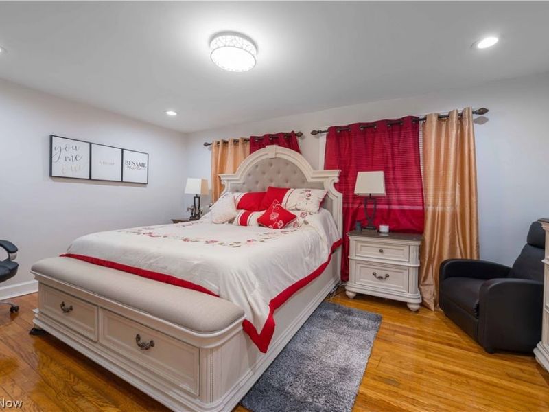 10801 Parkhurst Drive, Cleveland, OH 44111 Photo 23