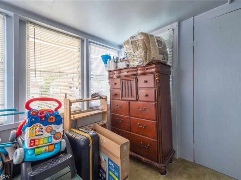 10801 Parkhurst Drive, Cleveland, OH 44111 Photo 26
