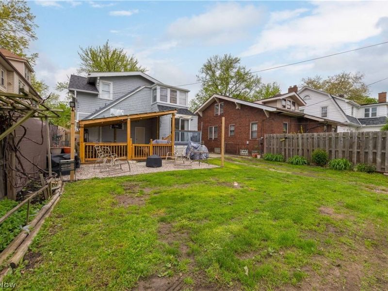 10801 Parkhurst Drive, Cleveland, OH 44111 Photo 46