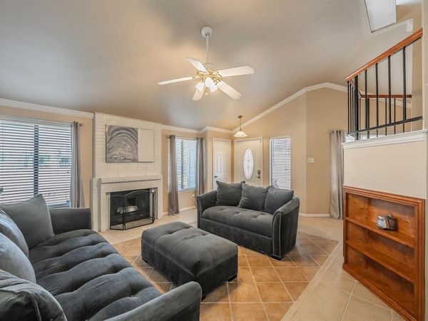 649 Harvest Hill Street, Lewisville, TX 75067
