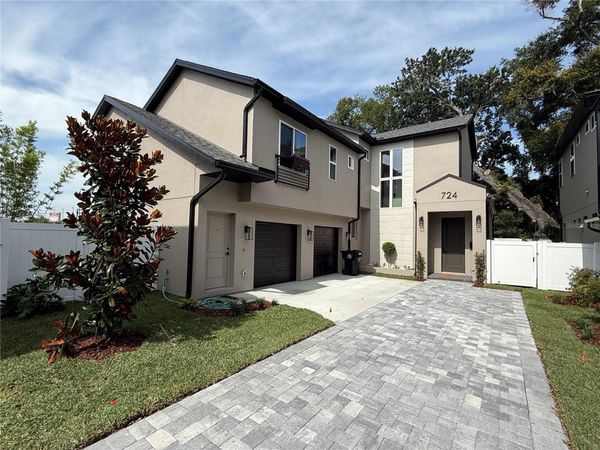 724 ELLWOOD AVENUE, ORLANDO, FL 32804