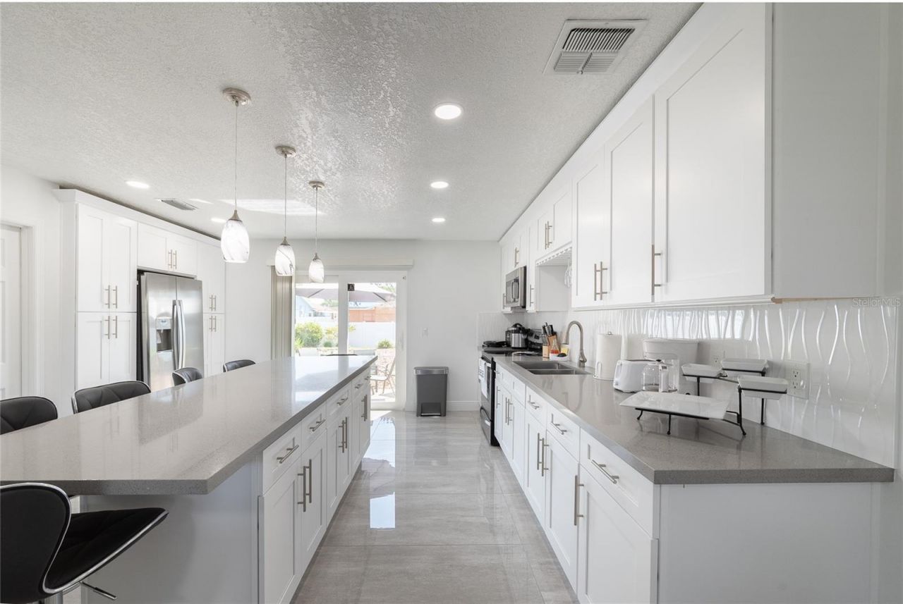 129 Coral Bell Court, Orlando, FL 32807 Photo