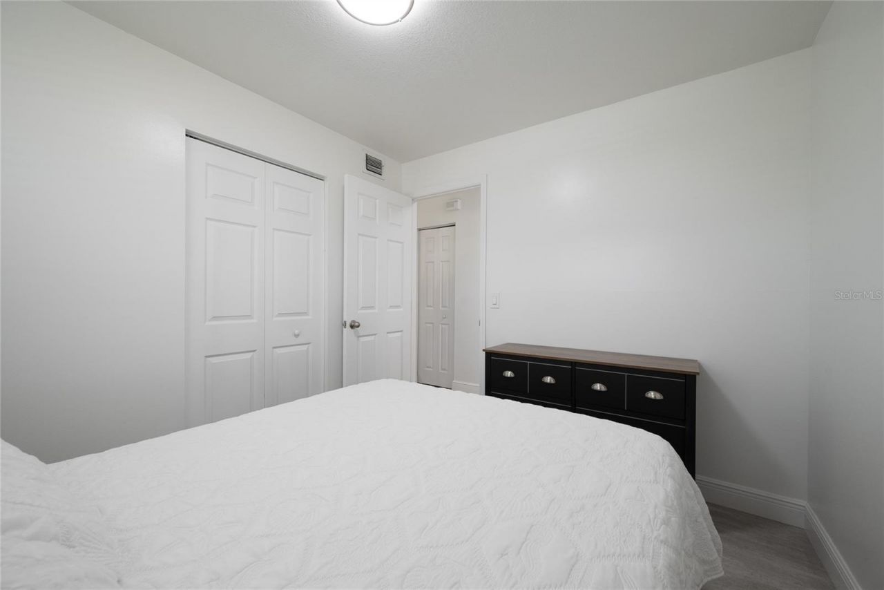 129 Coral Bell Court, Orlando, FL 32807 Photo