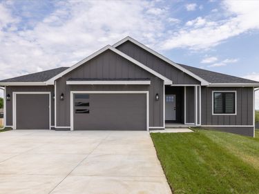 52161 229TH Street, GLENWOOD, IA 51534