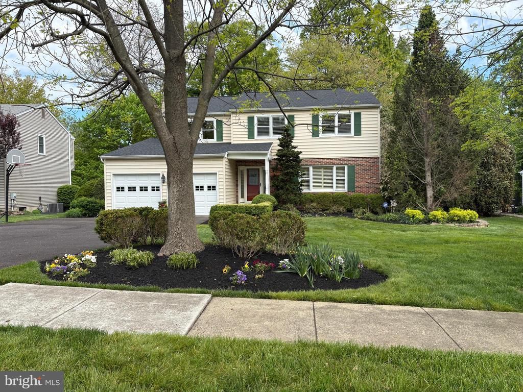 169 FOREST TRAIL DRIVE, LANSDALE, PA 19446