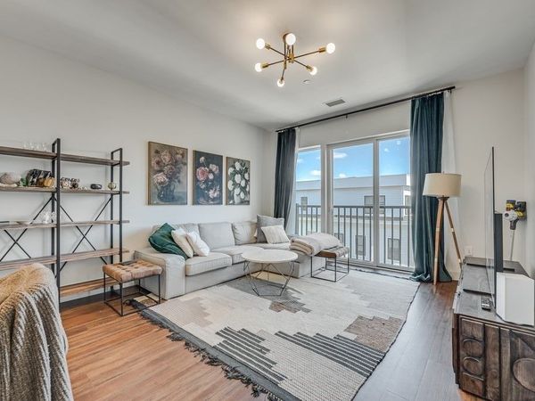 205 Maverick, Unit 410, Boston, MA 02128