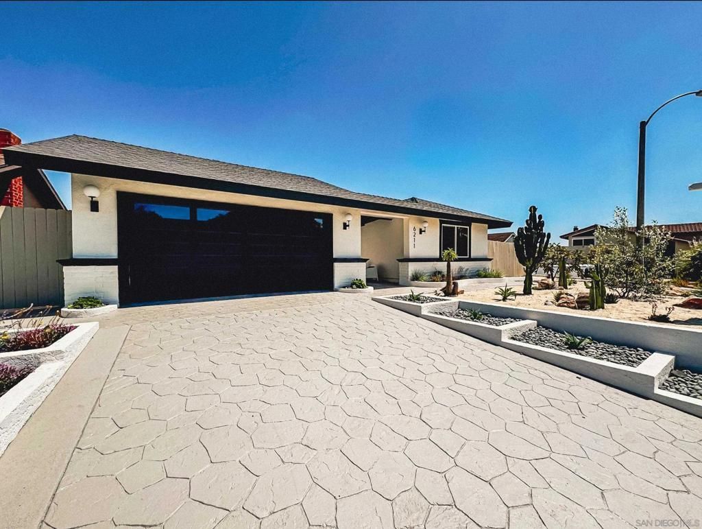 6211 Syracuse Lane, San Diego, CA 92122 Main Photo