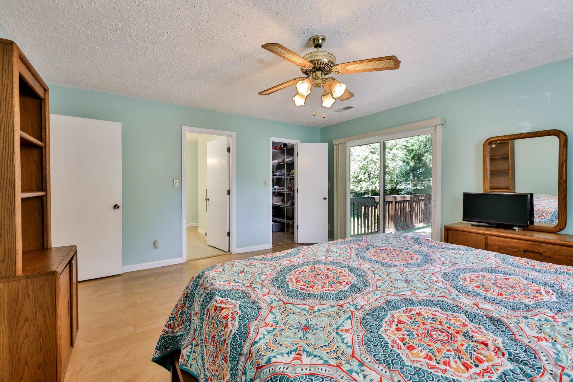 71 Plantation Rd. Photo 12