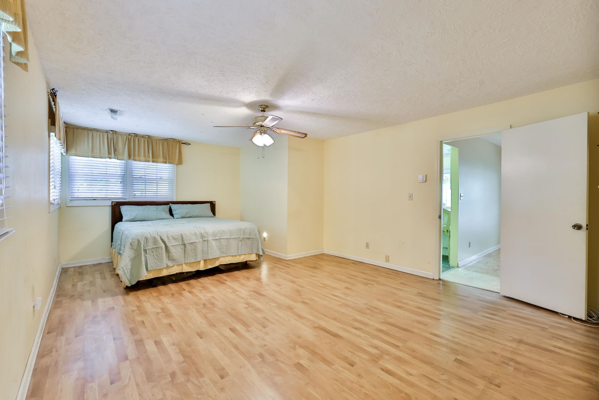 71 Plantation Rd. Photo 15