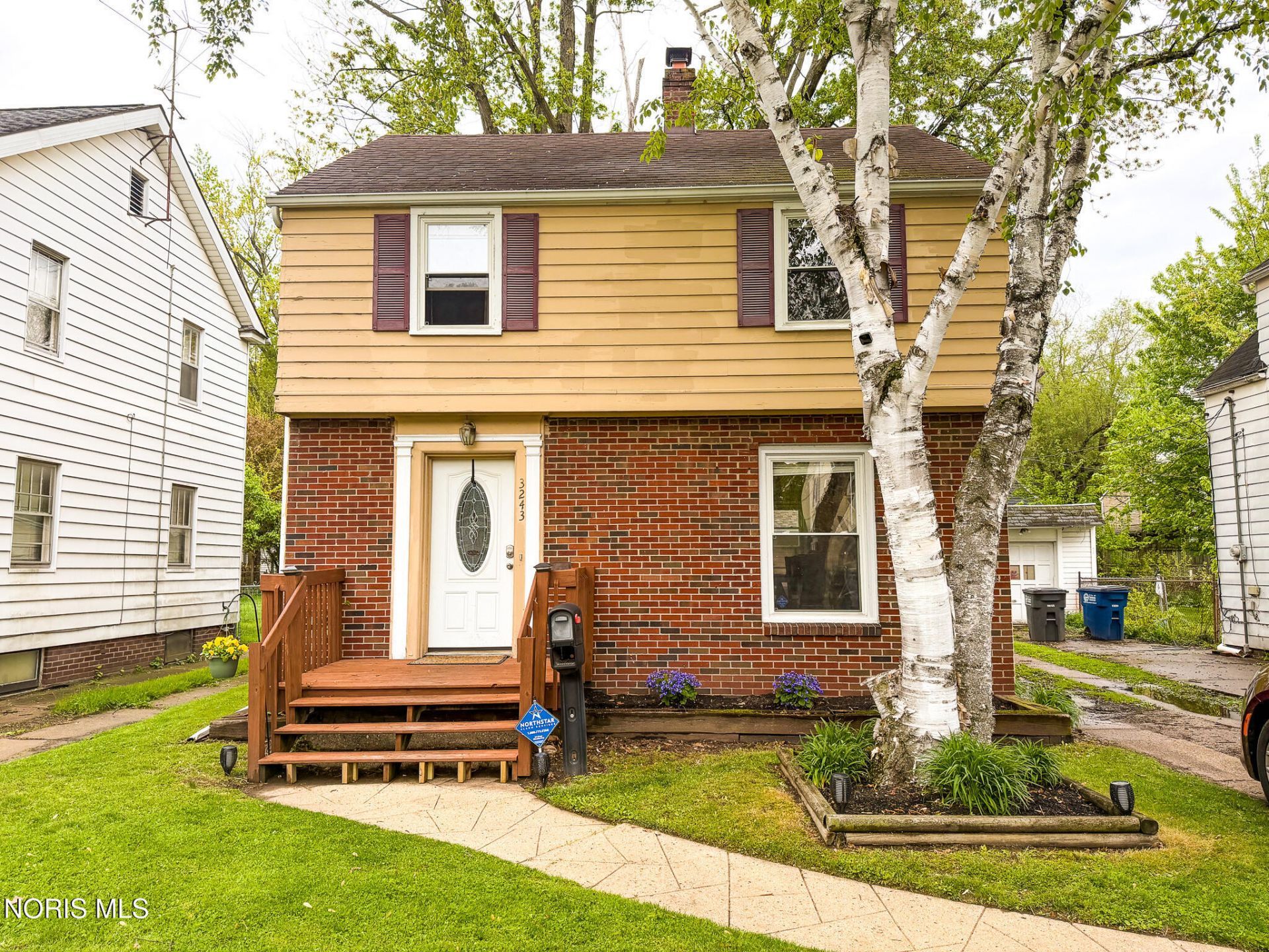 3243 Northwood Avenue, Toledo, OH 43606 Main Photo