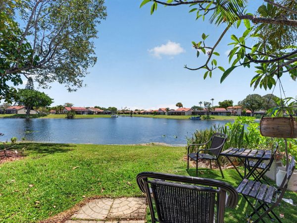 1092 SW 42nd Avenue, Deerfield Beach, FL 33442