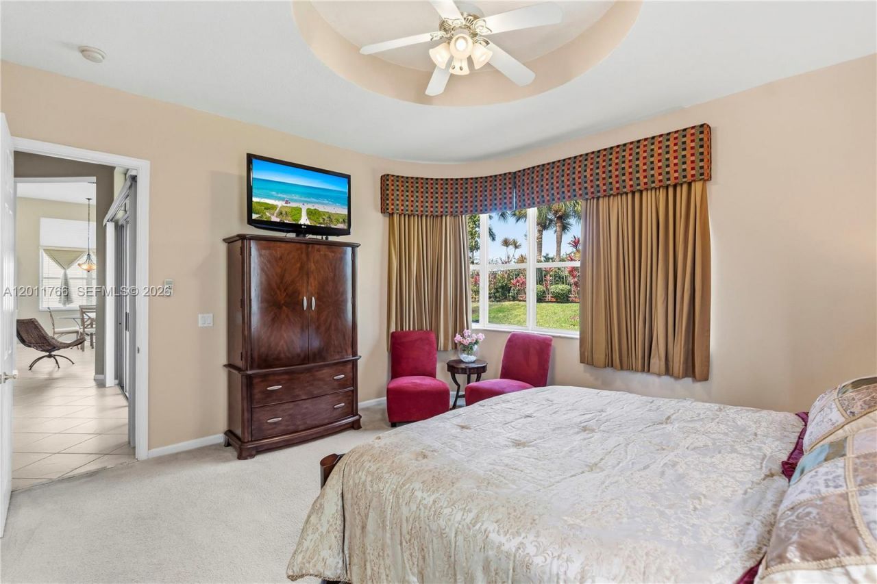 980 SW 171st Ter, Pembroke Pines, FL 33027 Photo