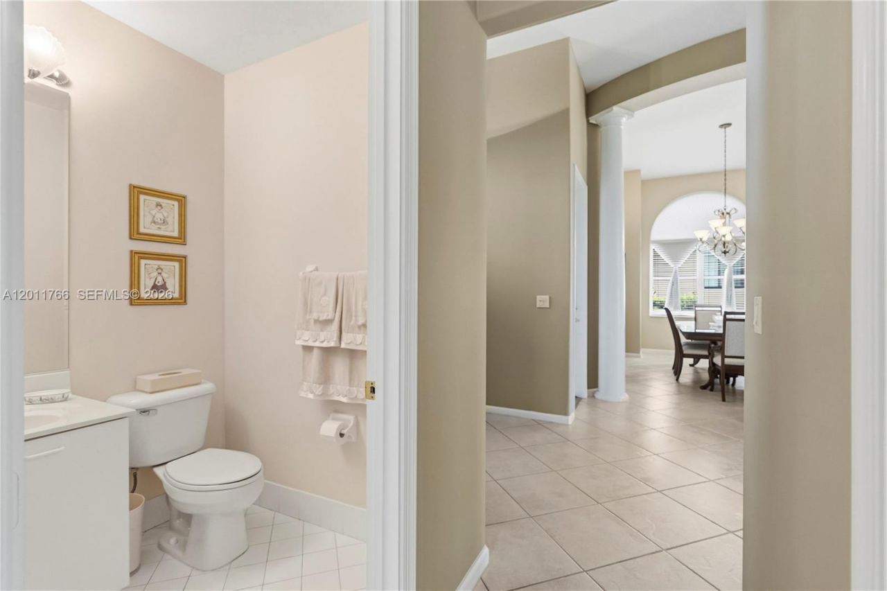 980 SW 171st Ter, Pembroke Pines, FL 33027 Photo