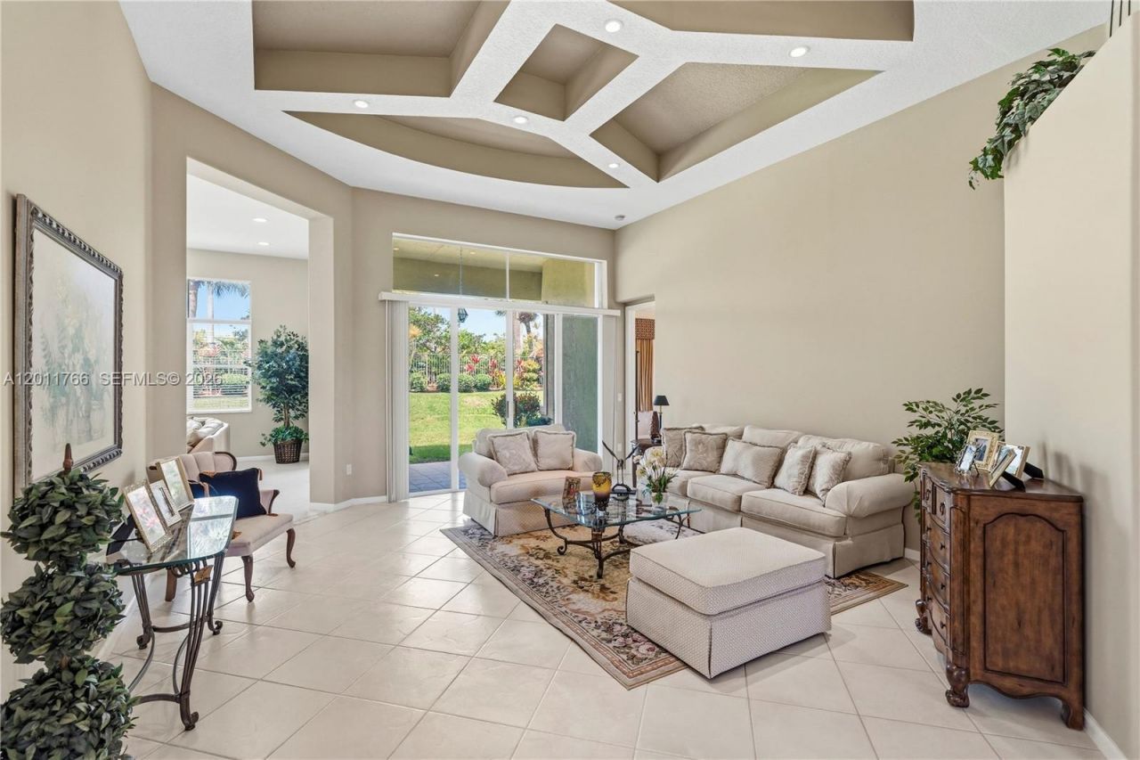 980 SW 171st Ter, Pembroke Pines, FL 33027 Photo