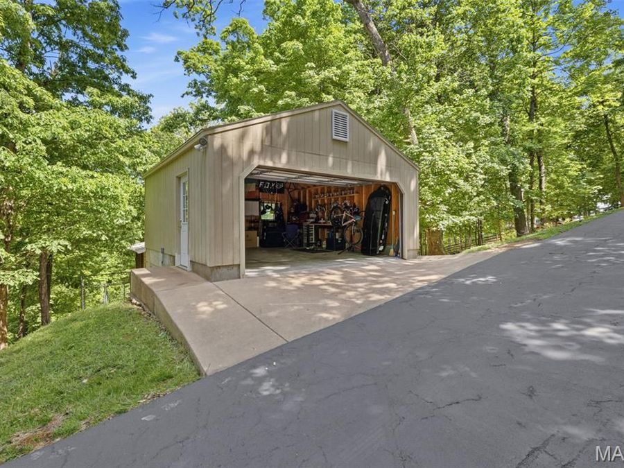 Property Image 63