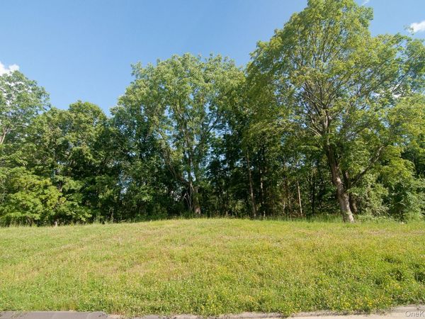 22 McLain Street , Bedford Corners, NY 10549