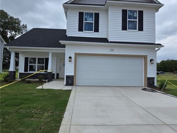 4308 Kirkhill Court, Wade, NC 28395