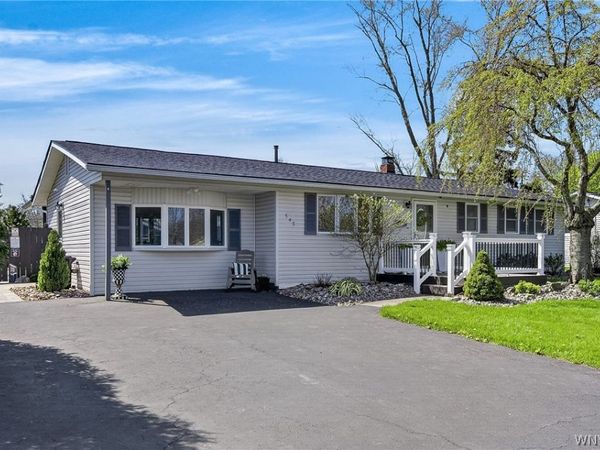 545 Northfield, Youngstown, NY 14174